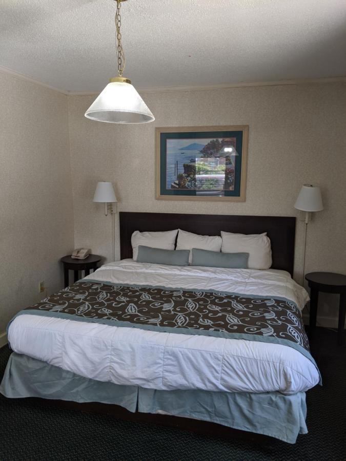 ווילמינגטון Azalea Inn & Suites מראה חיצוני תמונה